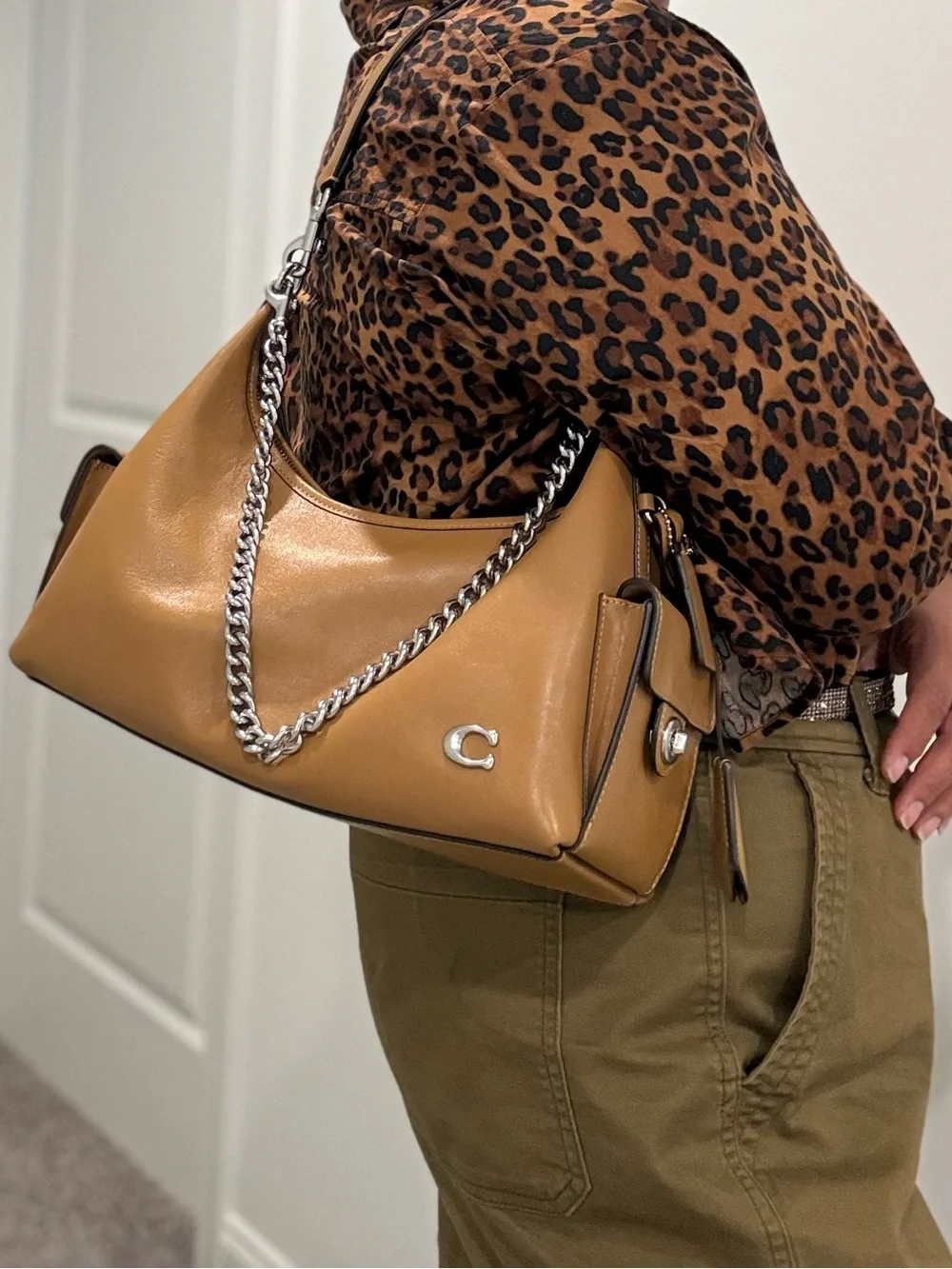 Coach Pocket Juliet 30 Honey Brown NWOT